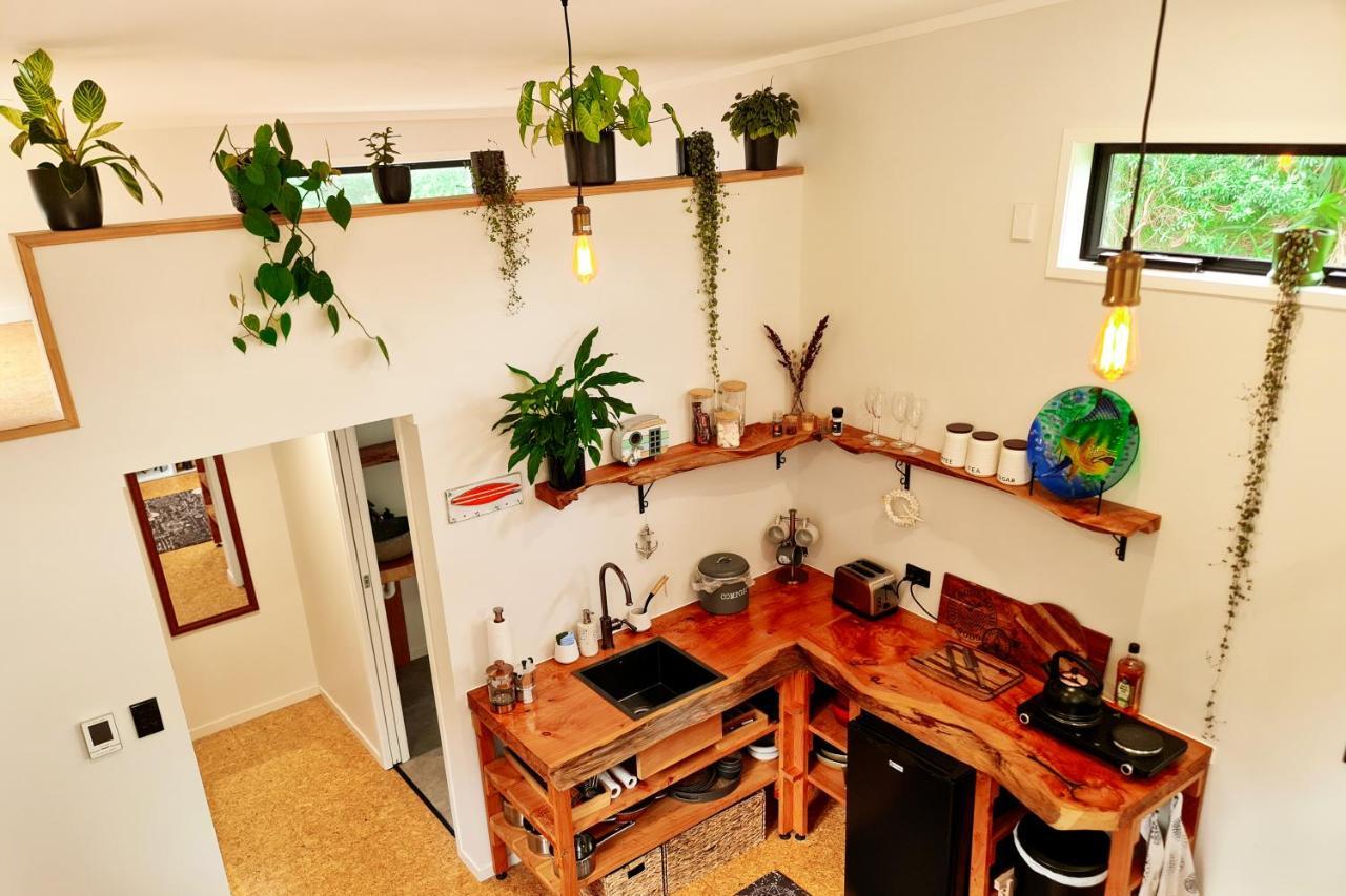 Hotel Adventurer'S Chest - Pohutukawa Hotwater Beach Exterior foto